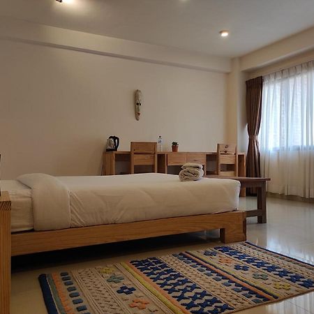 Lalitpur Sayami Home מראה חיצוני תמונה